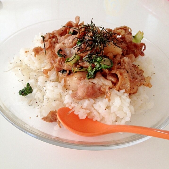 豚肉とシロナの甘辛ペッパー丼